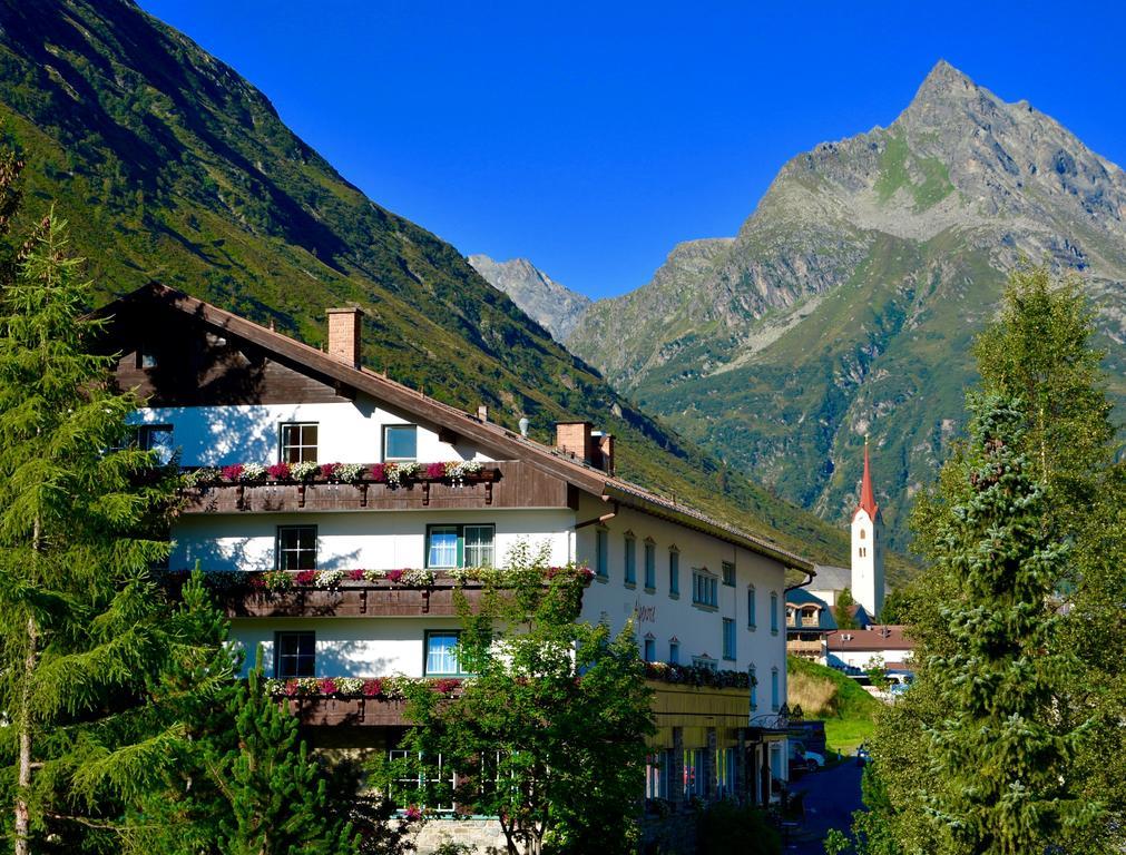 Clubdorf Hotel Alpenrose Galtuer Exterior photo